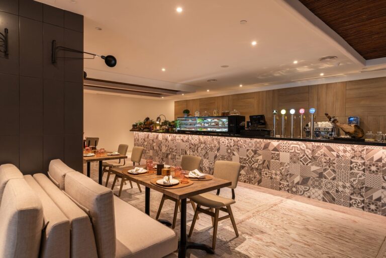 Jardin Tropical 1 scaled 1