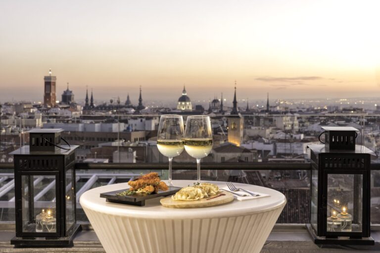 Nueva foto principal scaled 1