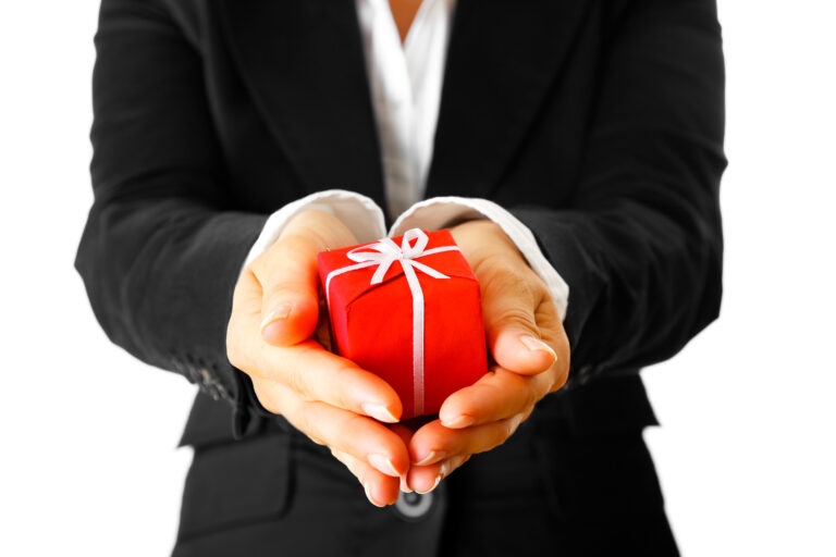 N16 COMO ACERTAR CON LOS REGALOS EMPRESARIALES scaled