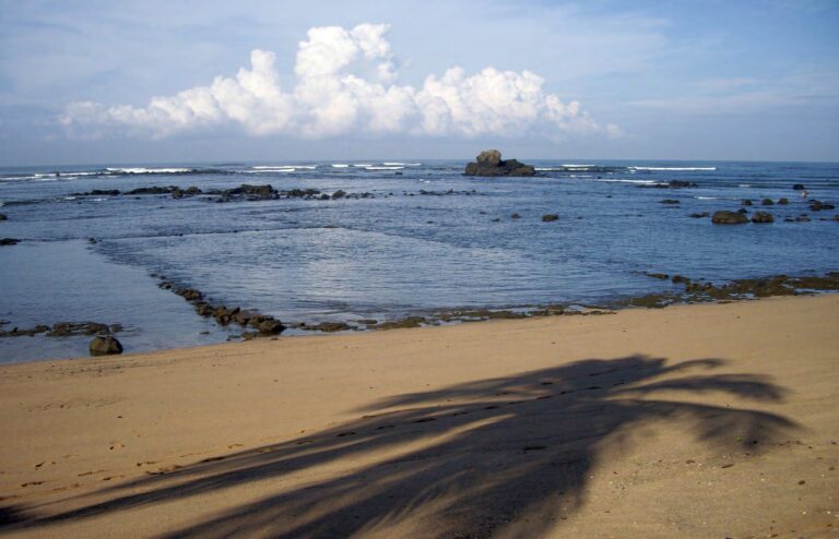 EL SALVADOR: PACÍFICO VOLCÁNICO