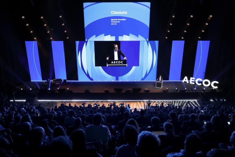 CONSTRUYENDO IMPACTO GLOBAL EN UN SECTOR EN CONSTANTE TRANSFORMACIÓN