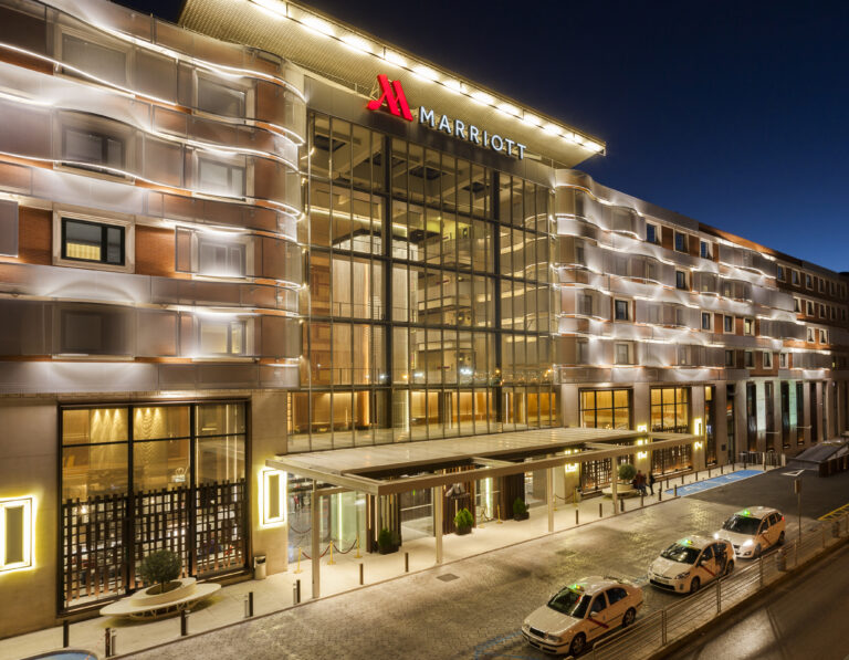 PLANIFICA, CONECTA Y SORPRENDE EN MADRID MARRIOTT AUDITORIUM HOTEL & CONFERENCE CENTER